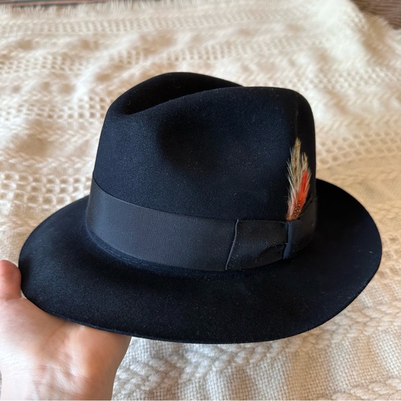 Chapeau Feutre Noir Vintage – Nœud Rouge/vert, Fait Main USA, Taille 7 3/8